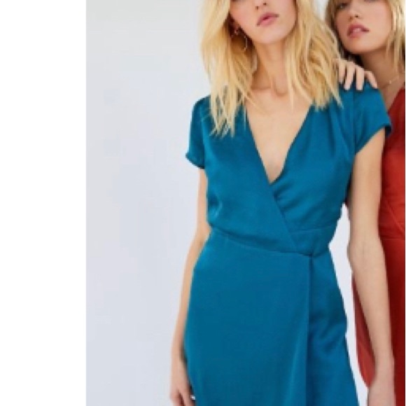 Urban Outfitters Dresses & Skirts - Urban Outfitters Beau Satin Short Sleeve Wrap Dress
